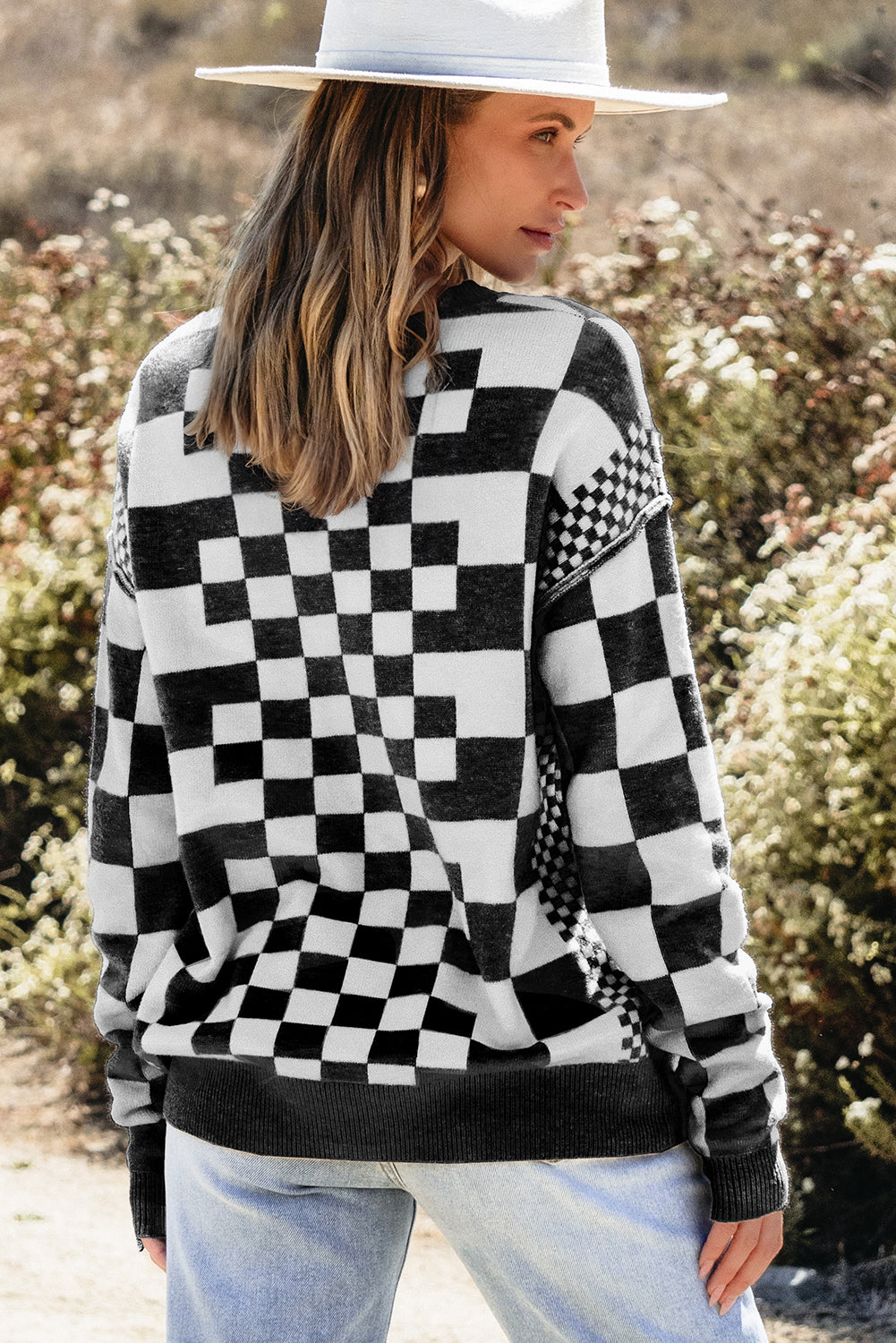 Black Checkered Print Drop Shoulder Round Neck Sweater